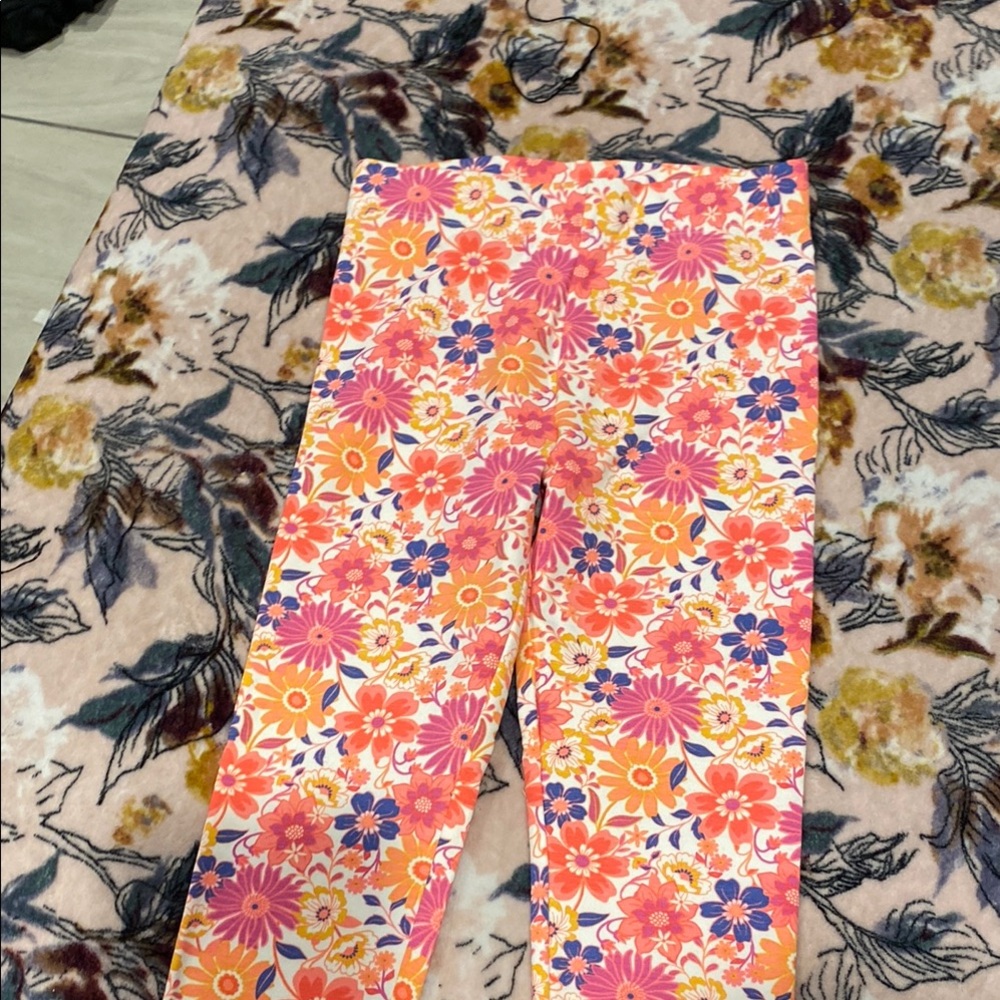 Tommy Bahama Floral Leggings with Orange and Pink